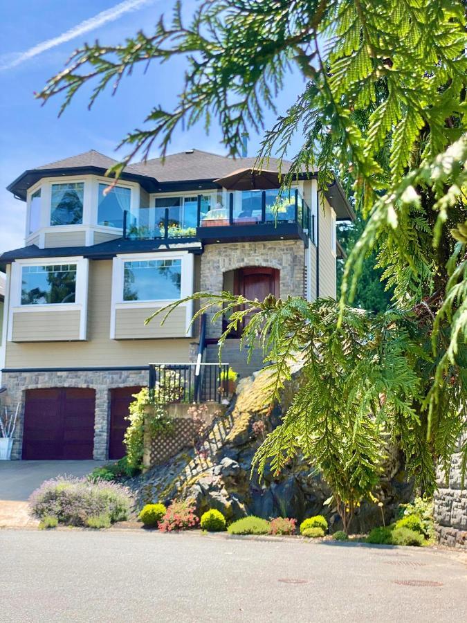Eagle Rock Bed And Breakfast Chemainus Exterior photo