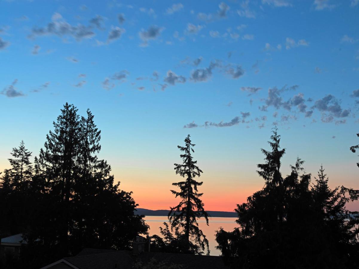 Eagle Rock Bed And Breakfast Chemainus Exterior photo